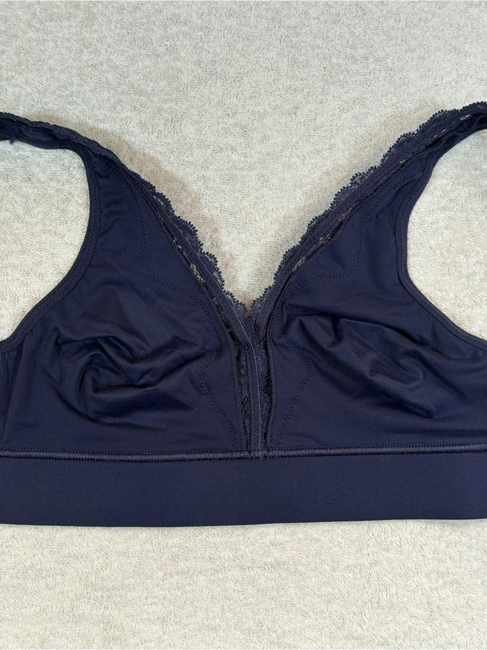 Soma Embraceable Wireless Unlined Nightfall Navy Lace Trim Bralette Bra 031803